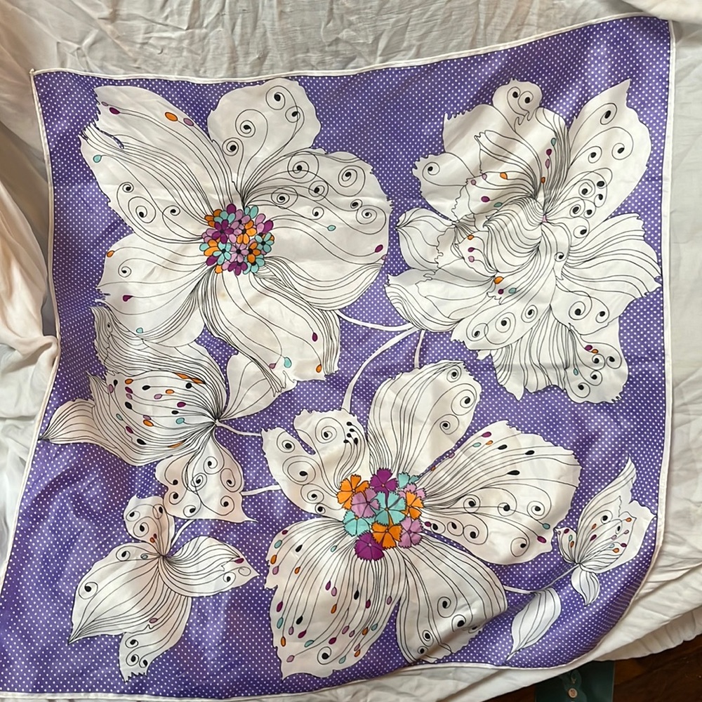 Gorgeous scarf